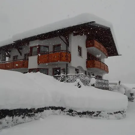 Gaestehaus Summer Tschagguns