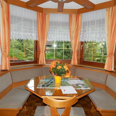Gaestehaus Summer Apartamento Schruns